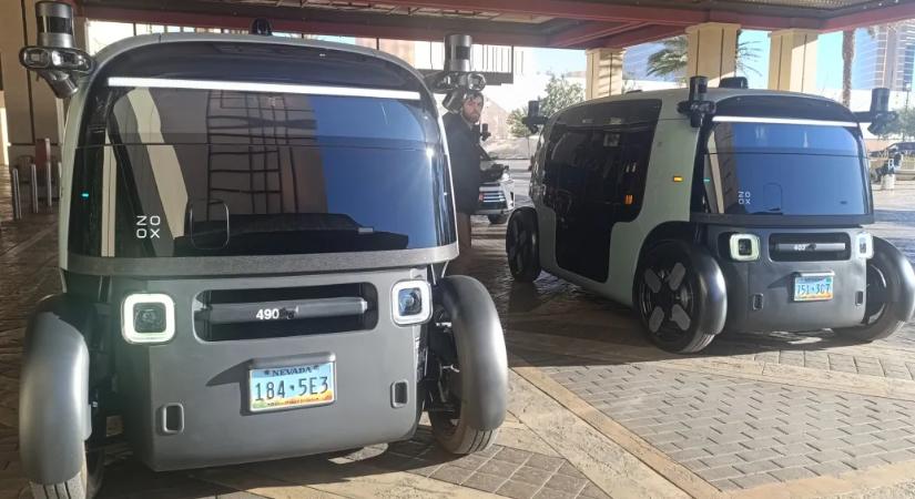 Sportosan vezet, nagyon cuki, és ingyenes – kipróbáltuk az önvezető robottaxit