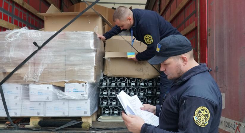 2025-ben a kárpátaljai vámosok csaknem ezer jogellenes cselekményt dokumentáltak, több mint negyedmilliárd hrivnya értékben