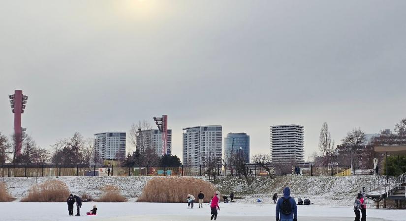 A belügyminisztérium figyelmeztet: több helyen túl vékony a tavak jege