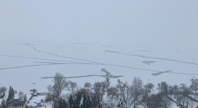 Kemény fagyokkal indul a hét, aztán jön az enyhülés