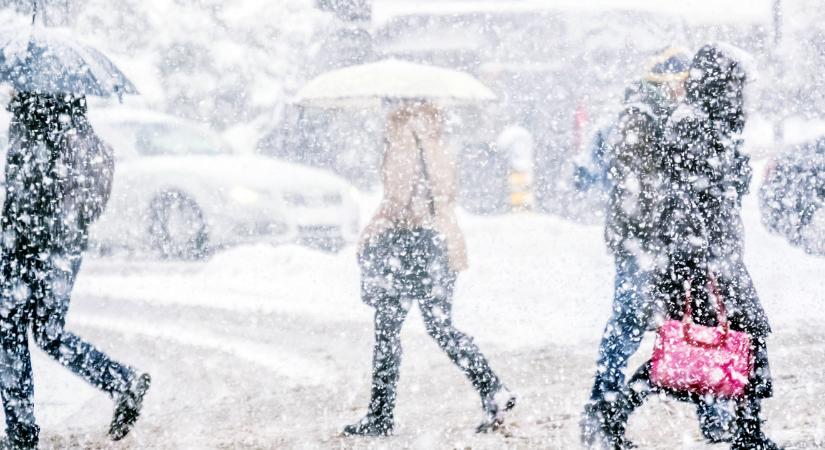 Így borította be Kolozsvárt a hóvihar: hihetetlen felvételt mutatunk