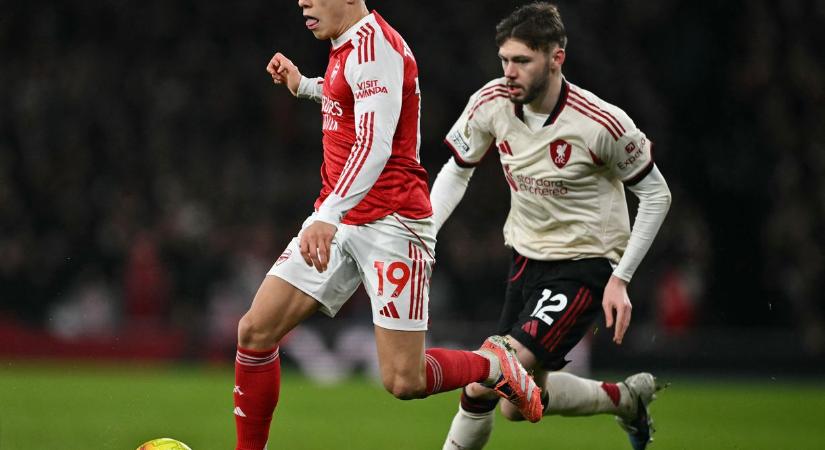 Súlyos Conor Bradley sérülése, műteni kell