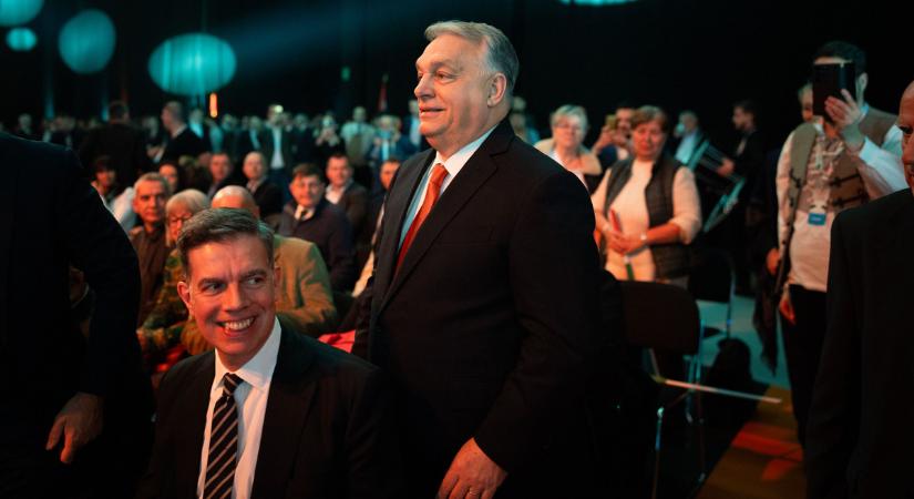 Megint jól nézünk ki! – Orbán Viktor 12 képet osztott meg