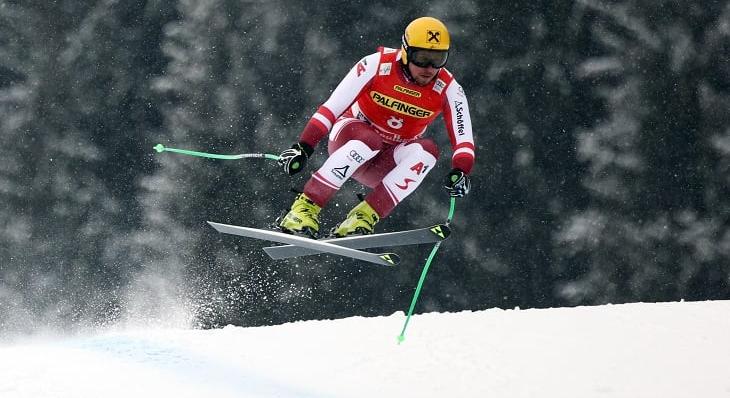 Síelők haltak meg a Nyugati-Alpokban, a térségben magas szintű a lavinaveszély