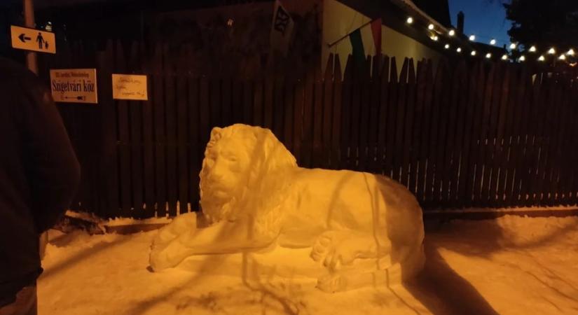 Szétverték a wekerletelepi hóoroszlánt