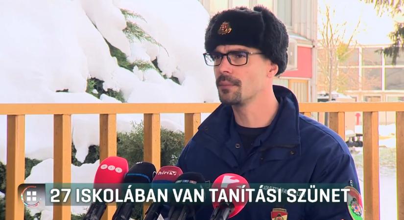 40 iskola online oktatásra tér át hófúvás és fűtési problémák miatt