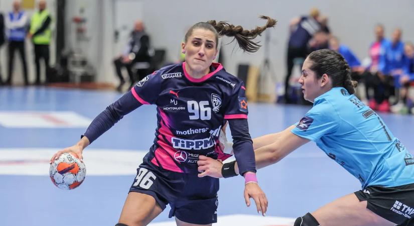 Hiába Reichert 16 gólja, címvédőveréssel kezdett a Mosonmagyaróvár a női kézi El nyitányán