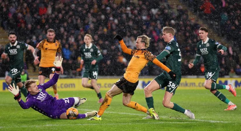 Légiósok: Tóth Balázs visszatért, a Blackburn szétlövésben kiesett