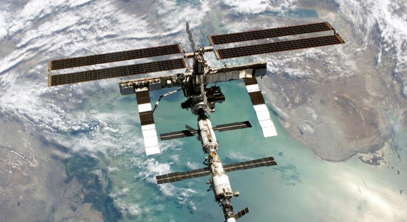 Négy űrhajóst evakuálnak január 14-én a Nemzetközi Űrállomásról egyikük egészségügyi problémája miatt
