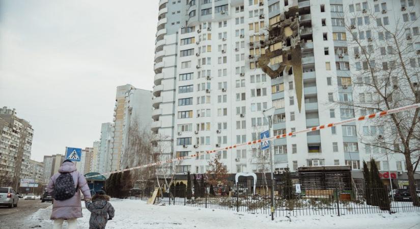 Megint Ukrajna energiahálózatát lőtték az oroszok, az áramszolgáltatás az ország egy részében összeomlott