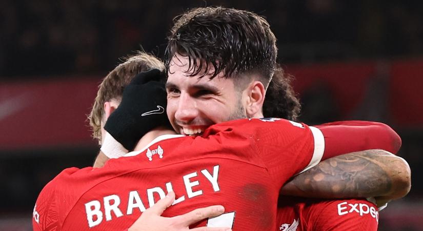 Lesújtó hírt kaptak a Liverpool magyarjai