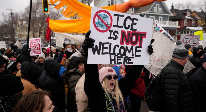 Számos amerikai városban tüntettek az ICE brutális akciói ellen