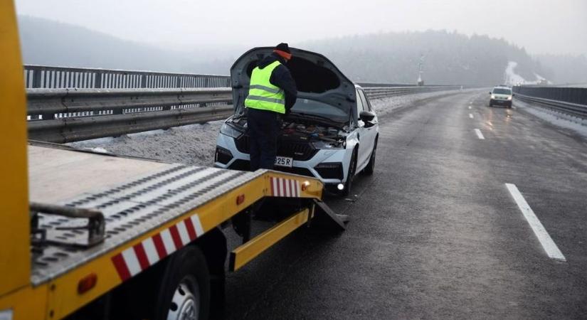 Tragédiával zárul a hét: a kegyetlen időjárás számos balesetet okozott