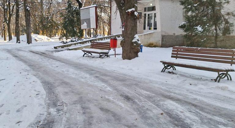 Van, ahol balesetveszélyes iskolába vagy orvoshoz menni (videóval)