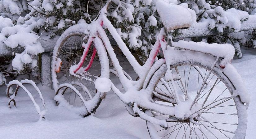 Azonnali vészjelzést adtak ki a hétfői extrém hideg időjárás miatt
