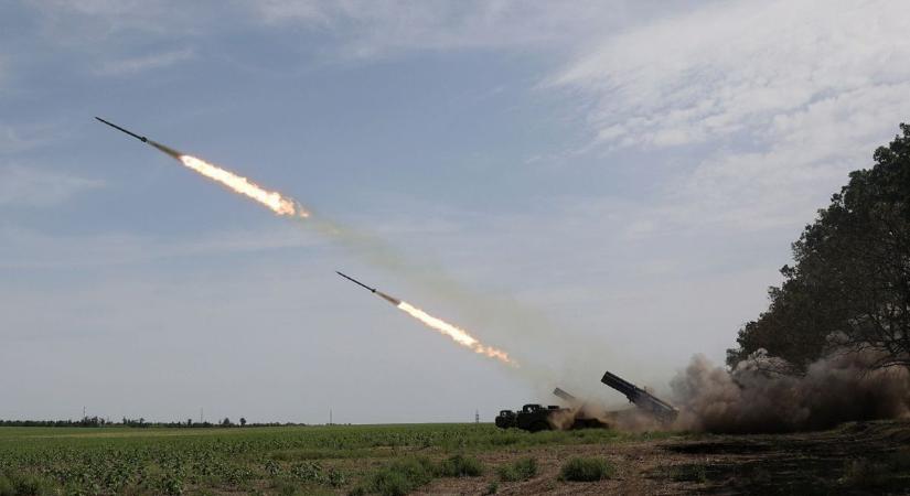 Csak sikerül elintézni a világháborút! A britek megoldják, hogy az ukránok mélységi csapásokat indíthassanak Oroszország ellen