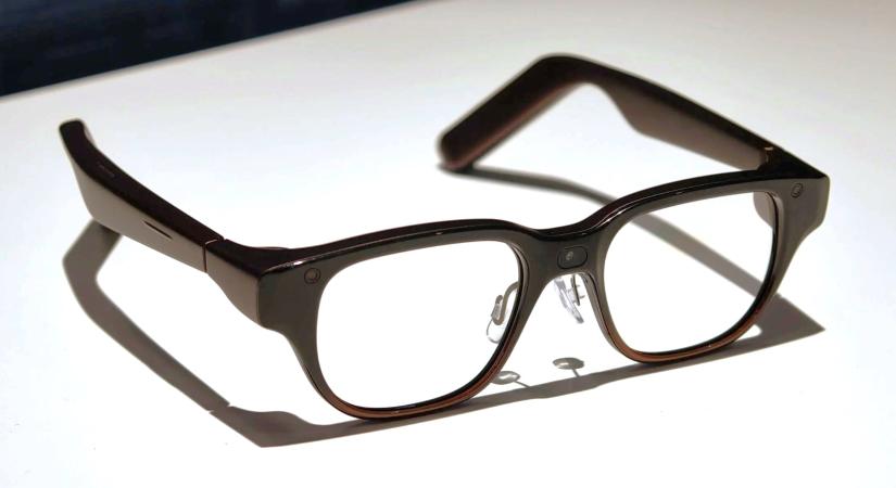 A CES-en megvillantotta okosszemüvegét a Lenovo (is)