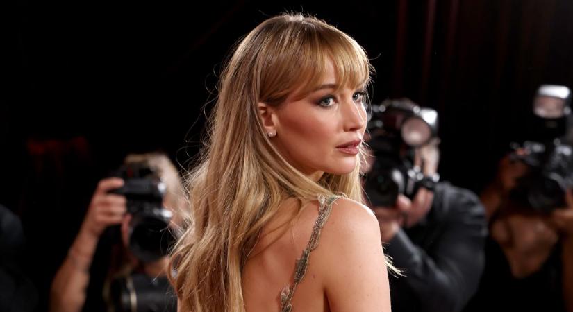 Jennifer Lawrence volt az idei Golden Globe legbevállalósabb sztárja ebben a meztelenruhában