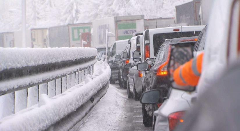 Fontos kérdés: Mit tehet a munkavállaló hókáosz esetén?