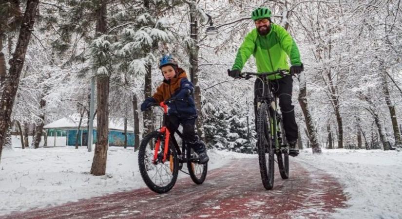 Ezt a hibát sok bringás elköveti télen: így kerülheted el a komolyabb bajt