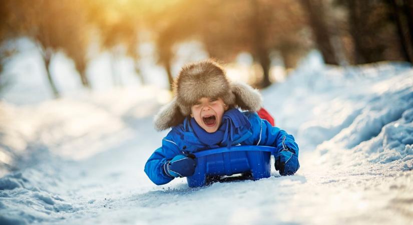 Nincs szánkód? Itt vannak a közösségi hócsúszkák