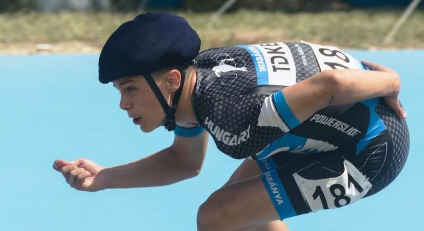 Tatabányai gyorskorcsolyázó Szoboszlai Dominik társaságában – Moravcsik Márk lett az év férfi görkorcsolyázója