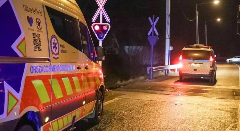 Halálos vonatgázolás: megbénult a reggeli közlekedés