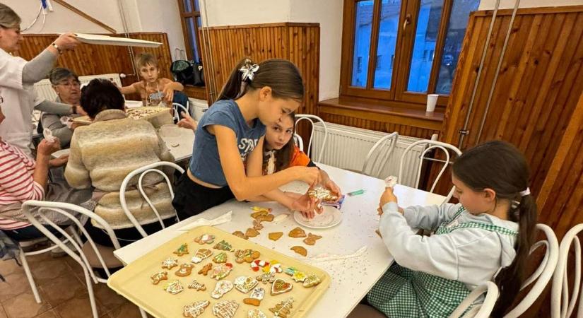 Meseházat is készítettek az ifjú cukrászjelöltek
