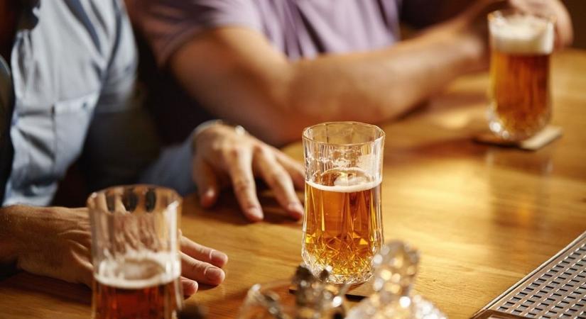 Durva balhé Szentgotthárdon: dühbe gurult és tört, zúzott a részegen kötekedő vendég