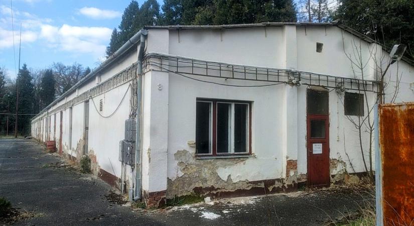 Kilábalás helyett újabb mélypontra zuhant a magyar ipar