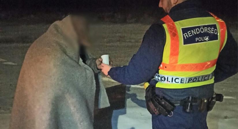 Tiszacsegén is segítettek a rendőrök