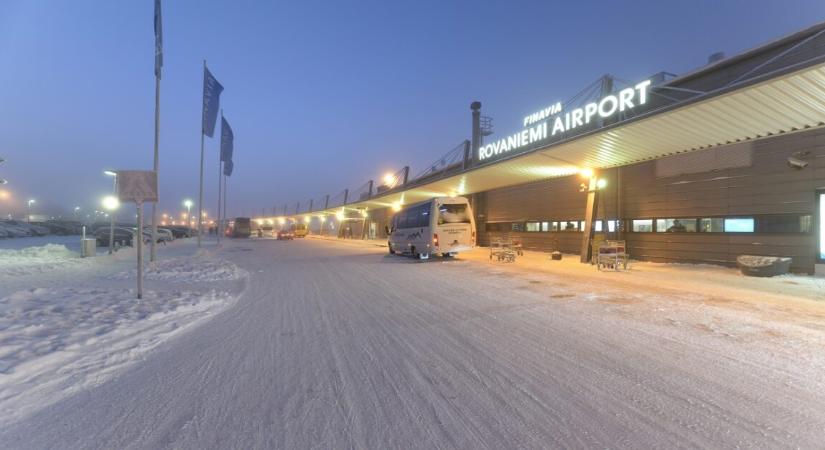 Turisták ezrei rekedtek a hó fogságában a -37C-os időjárás miatt