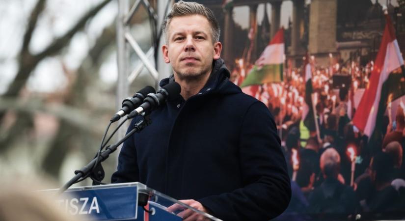 Magyar Péter: beadtuk a védjegyoltalom iránti kérelmünket is a szocialistáktól lopott fideszes szlogenre