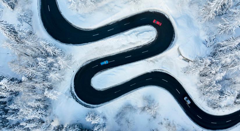 Egymillió forintos bírságot kapott a svájci nyugdíjas, mert túl lassan vezetett