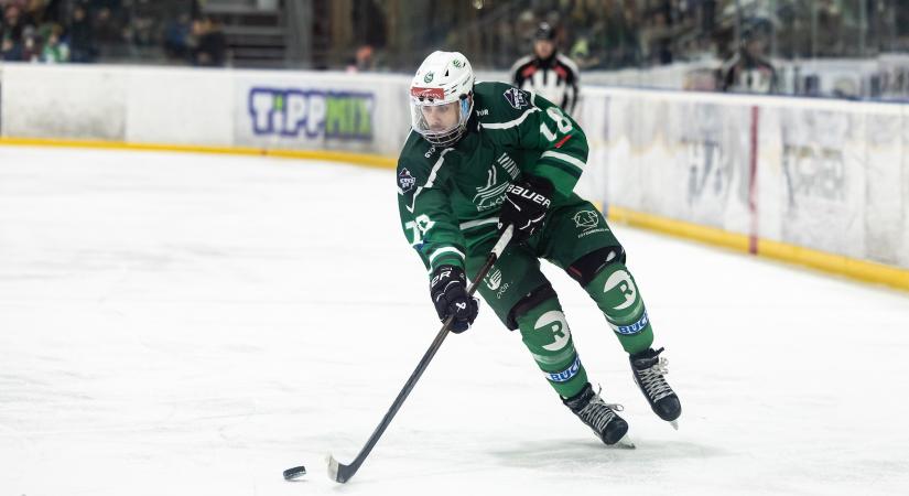 Dézsi Bence mesterhármasa vezette győzelemre a győrieket