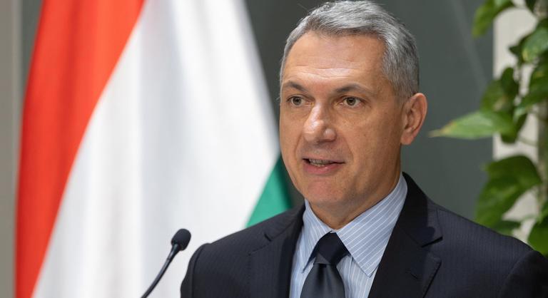 Lázár János: Könnyen lehet, hogy ebben a minőségben az utolsó Közlekedésinfót tartom