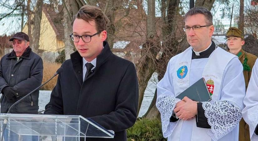 A doni tragédia áldozataira emlékeztek a büki templomban