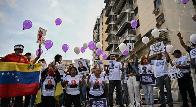 Semmit nem tudtunk Maduro elrablásáról - mondta a Venezuelában kiszabadult olasz fogoly és kért egy cigit