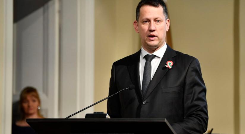 Fülöp Attila: felelősségünk megvédeni a békét Európában