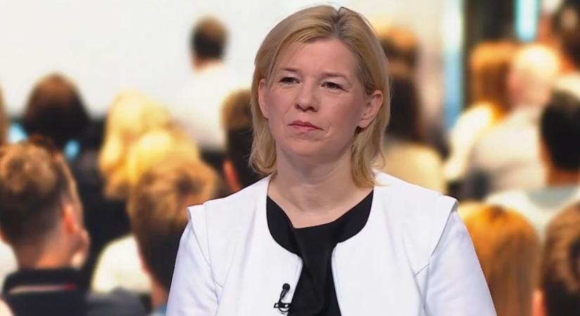 Felsőoktatási támogatási pályázatot írt ki a kormány a lemorzsolódások megakadályozására – közölte Varga-Bajusz Veronika