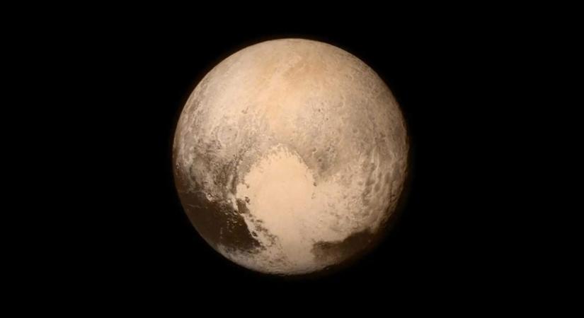 Felfedezése óta egyetlen év sem telt még el a Plútón