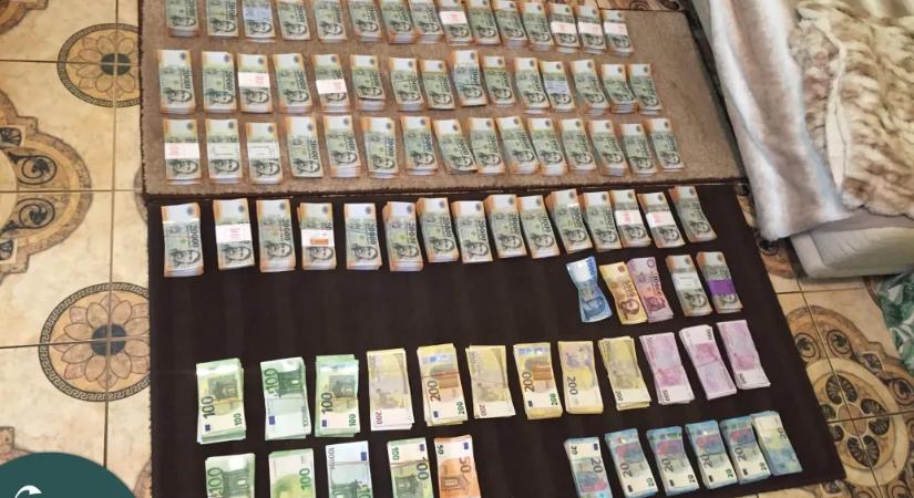 Hétmilliárd forintot csaltak el, de rajtuk ütött a NAV