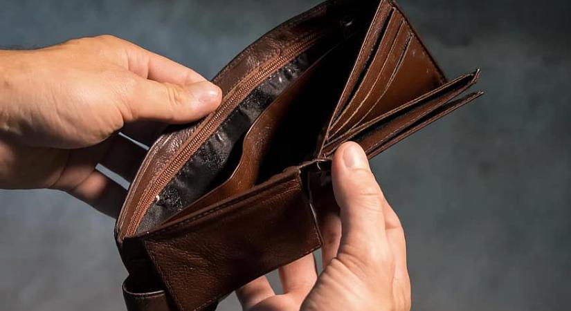 Idős miskolcit rabolt ki