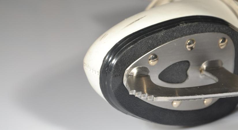 Éjszakai korizás, buli és közösségi kihívás a Balatonnál