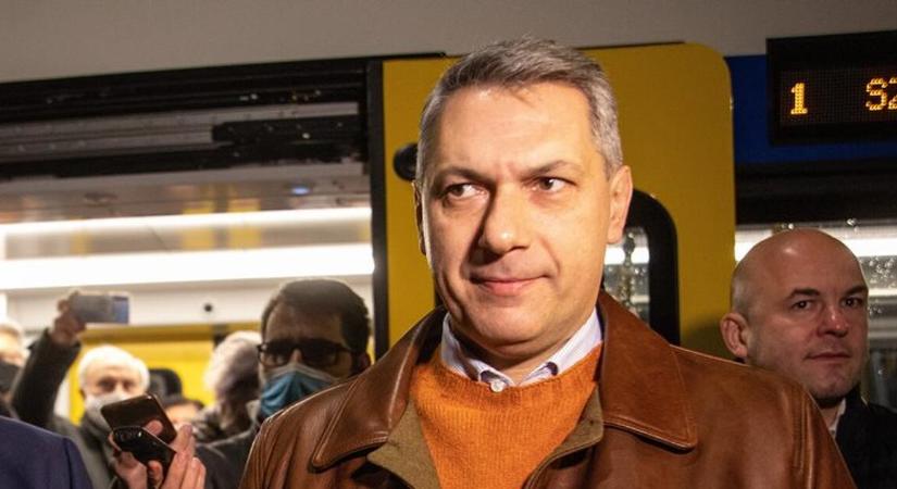 Lázár János nem bírt a saját párttársaival