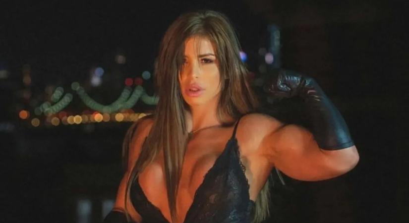 Szabó Franciska szexi fotójától eláll a lélegzet