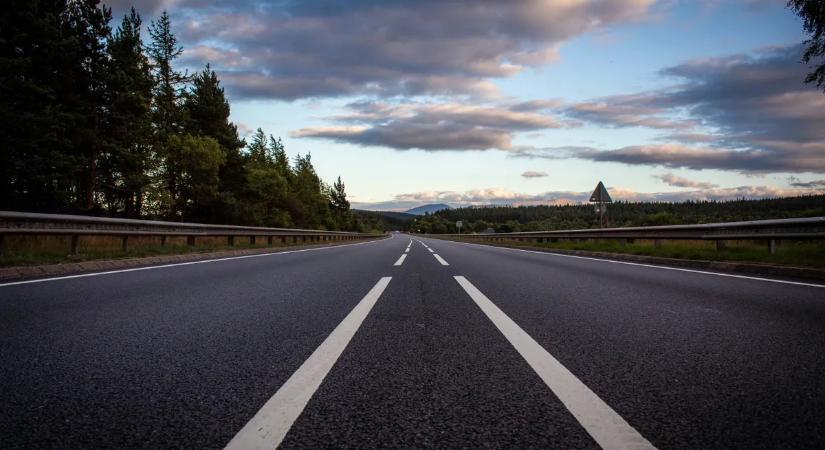 Figyelem! Forgalomkorlátozás lesz az M0-s autóúton ma délután