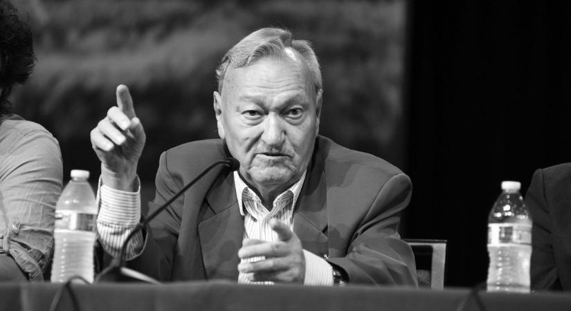 Erich von Däniken halálával a földönkívüli irodalom egy korszaka zárult le