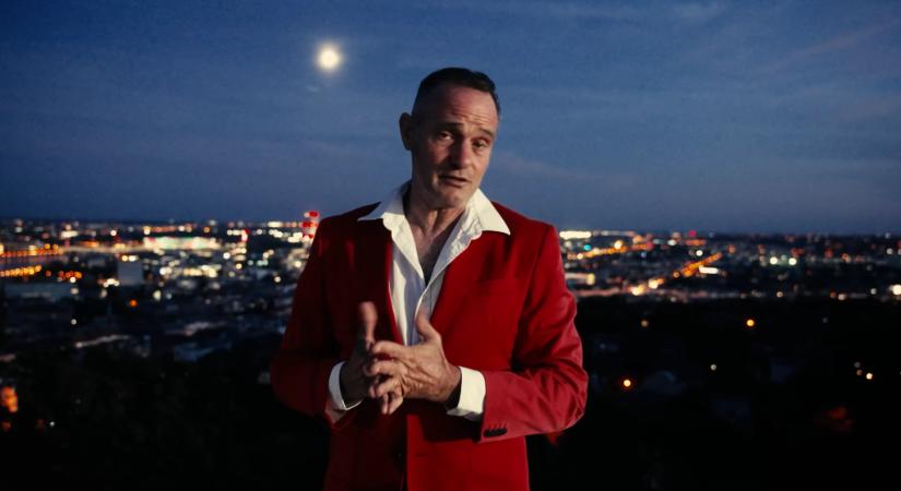 „Fogy a harcos kilobyte, a morcos kis Putyin-light” – újabb NER-kritikus dallal jelentkezett Pajor Tamás