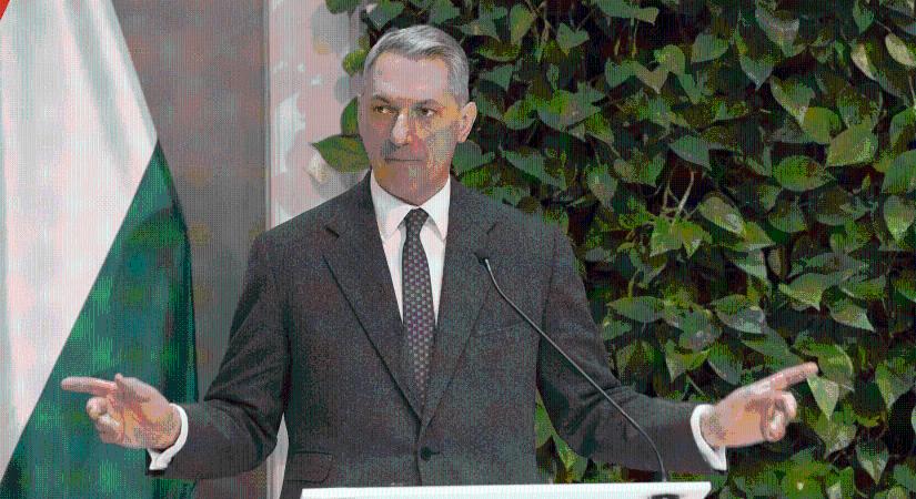 Lázár János szerint utolértük Ausztriát